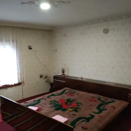 Рехатъ Къща Огнянови 게스트하우스